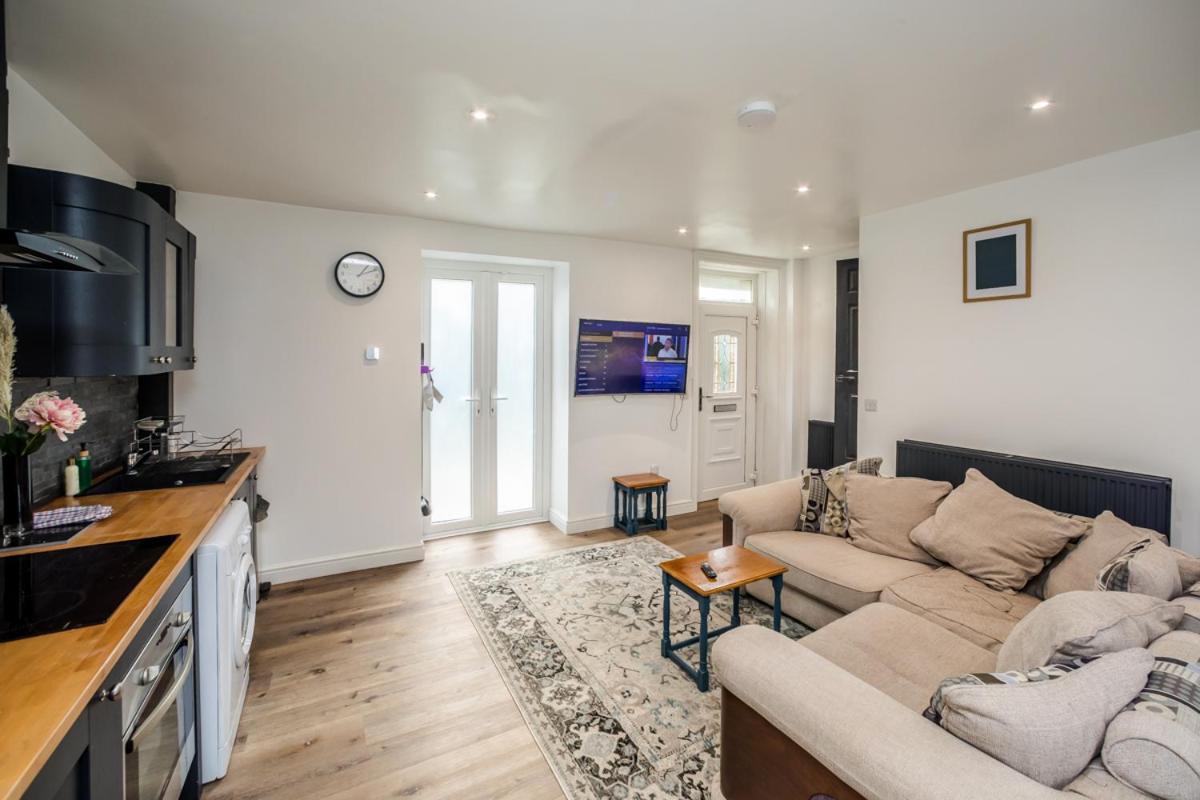 The Cosey Tucked-Away Cottage 2 Or 3 Bedroom Options Huddersfield Zimmer foto